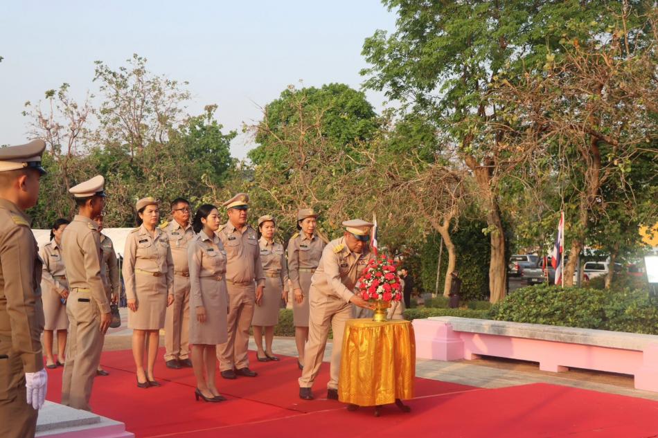 เทศบาลตำบลศรีธาตุ  ร่วมพิธีถวายราชสักการะ พระบาทสมเด็จพระจุลจอมเกล้าเจ้าอยู่หัว เนื่องในวันท้องถิ่นไทย ประจำปี พ.ศ. 2569